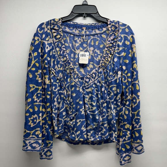 Free People Tops - Free people blue motif boho crop top long sleeve size xl nwt